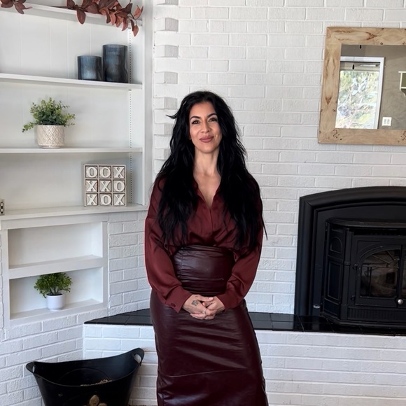 Meet your Posher, Codee - Picture 1 of 2